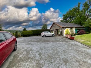 Photo 61- click for photo gallery